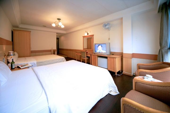 Ming Lu Holiday Hotel Renai Exterior photo